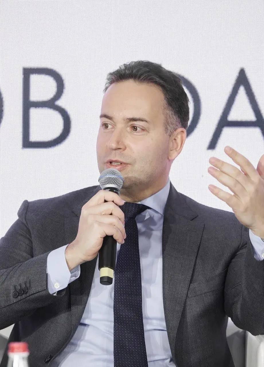 Quests Slider Item 1