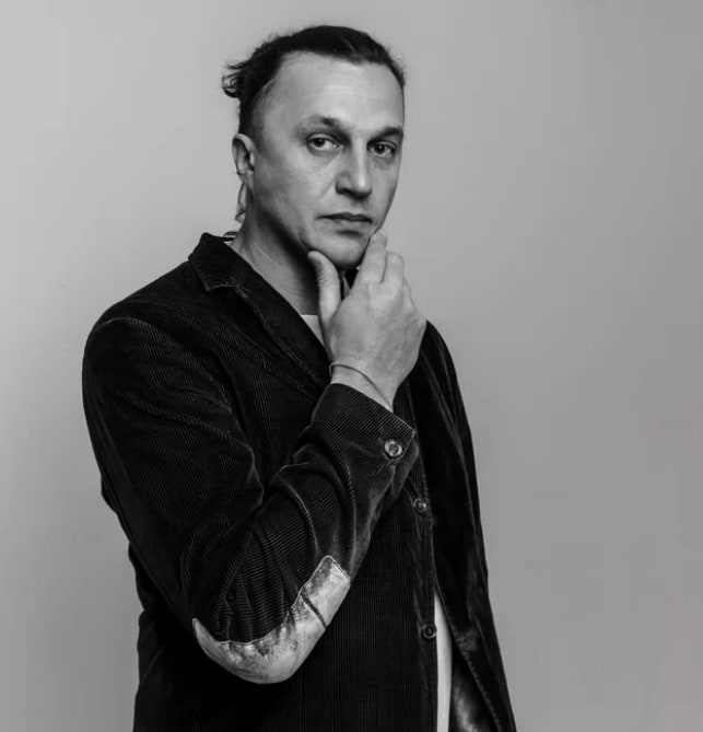 Quests Slider Item 1