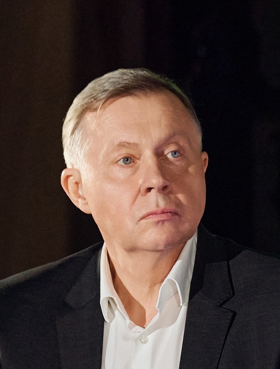 Quests Slider Item 1