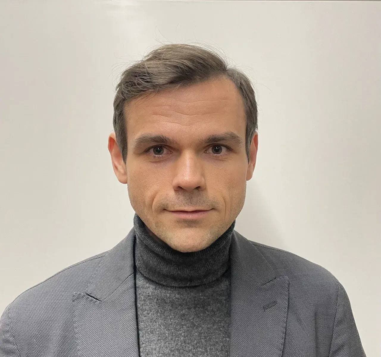 Quests Slider Item 1