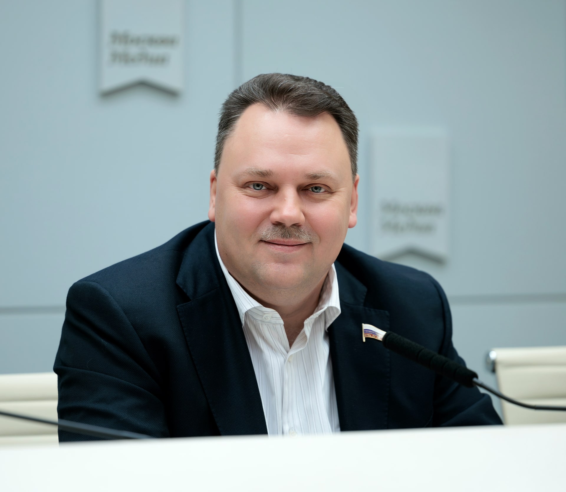 Quests Slider Item 1